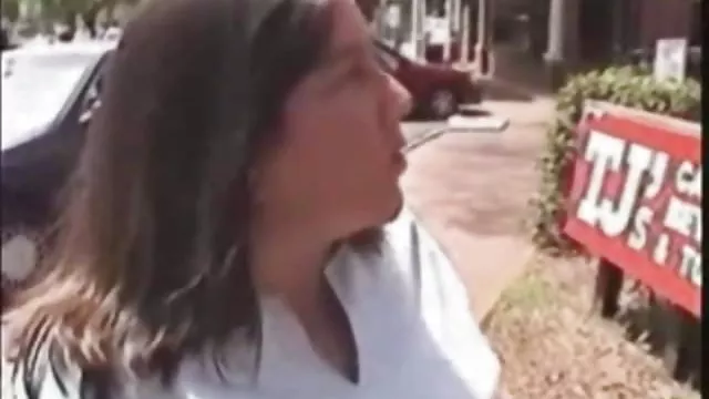 妻面ディックおよび代替品のお尻を夫ゃがん