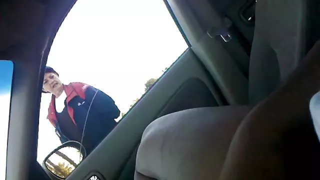 の掛けて女の子を上下逆にし、厳重に打