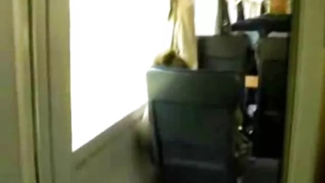 Bitch黒ストッキングが足を示して毛の商品