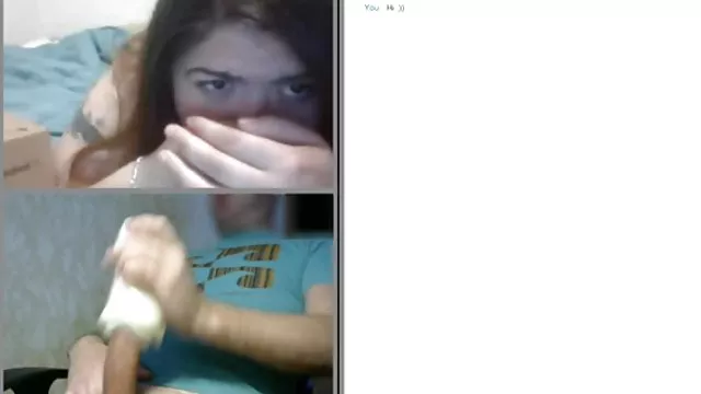 18歳の娘熱vzdrochnulお父さんのバ