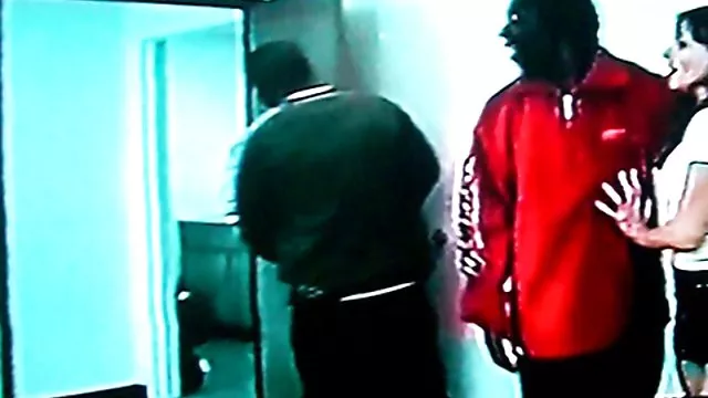 にゃんのおbitchとなめ彼女の滑り朝食後