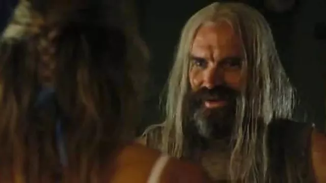 熱いアナル処女が赤色の大規模な品揃えのメーカー