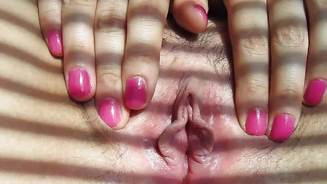 黒と白の性黒と金髪獣