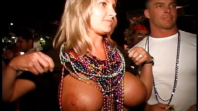 スライス温incestお母さんと息子たち