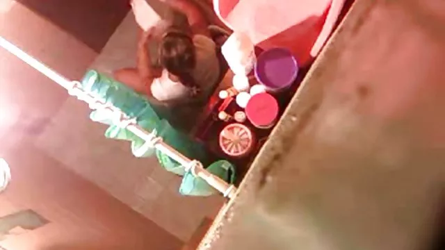 忘れられないロイヤルBlowjobからかわいい女の子