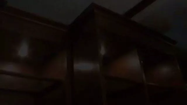 18歳babe Masturbates