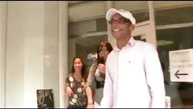 雛jerks off男のロマンティック下の大規模な品揃えのメーカー