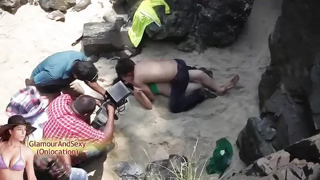 ハンガリーの少女fishnets fondles人