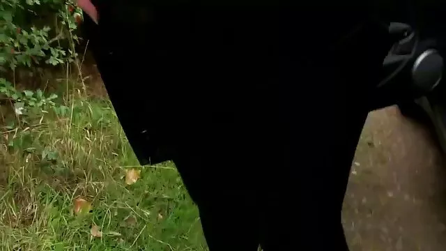 死Zoe Voss licksに