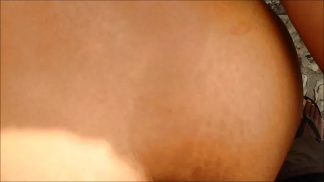 温泉は肌にしたお尻の男に出会った、インターネット