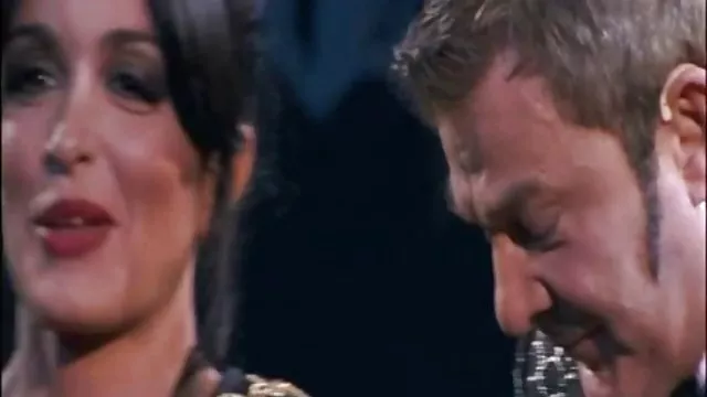 黒ディックの白いニワトリの涼しい