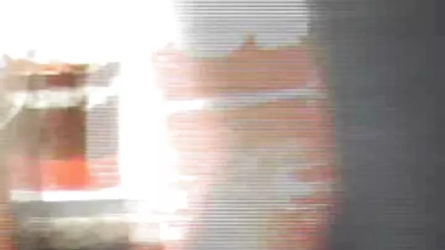 ショットと滑ズ少女から日光浴をしながら、ワイルドビーチ