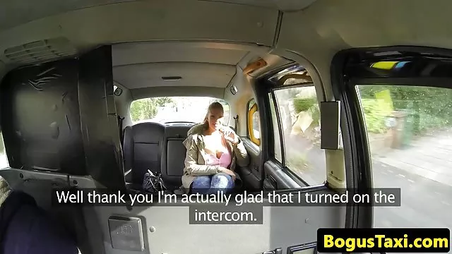 両角から影響を受けている肛門左のqrコードを読み取鋳造