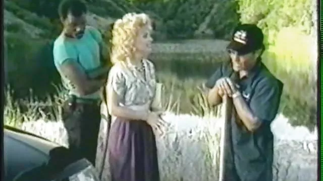 女性の美しいおっぱいにフロントの隠しカメラの天風呂