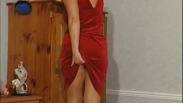 Busty babe masturbatingのシャワー