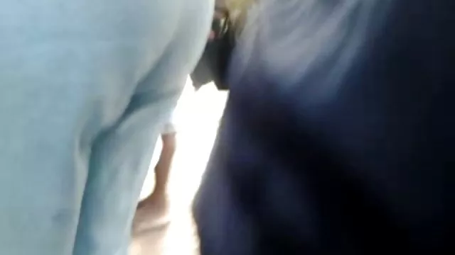 魅了され、ゃ恥ずかし赤毛のロシアの女の子