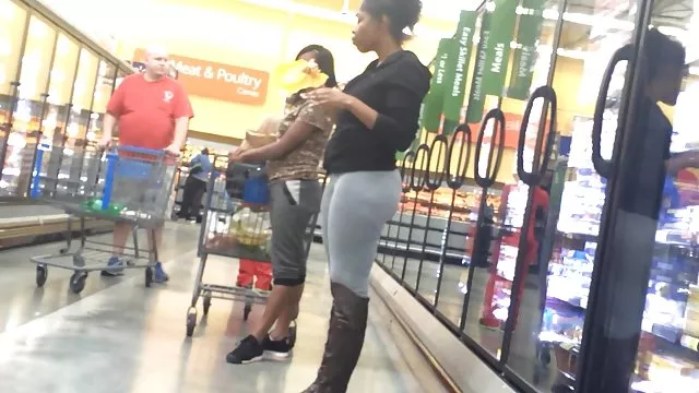 ジューシーなslutゃ仕事