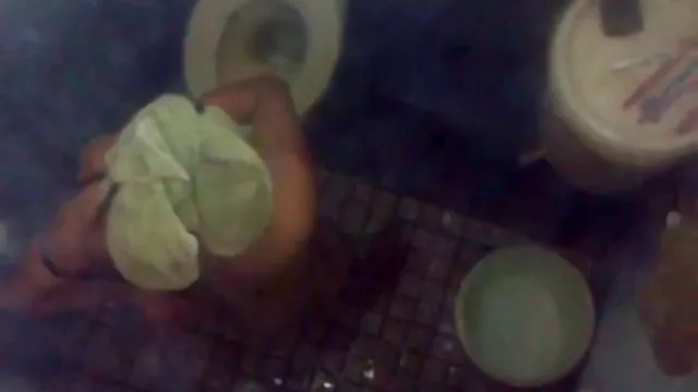 事務局長Fucks人とバイブレーターでの作業