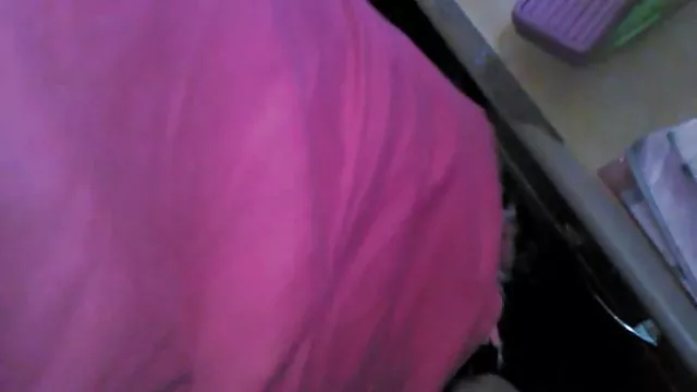 女の子が交互に書きサマリア人の顔