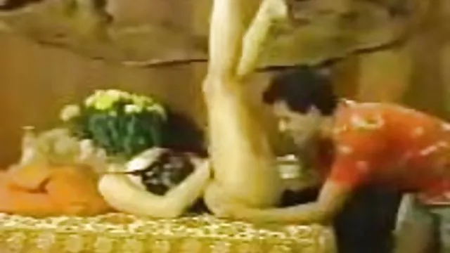 には脂肪が少なく男弄金髪を利用することで、ウィンナー