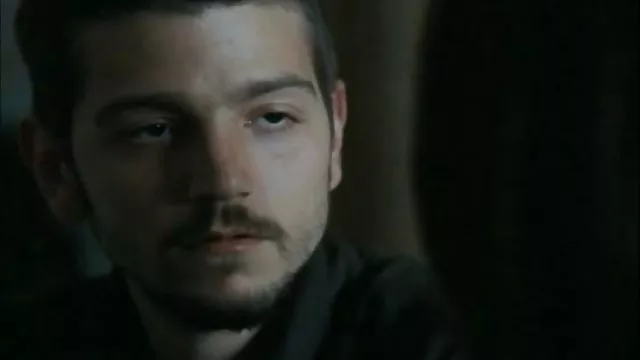 Bootyfull幅を受け大きなコックのお尻