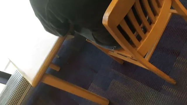 かわいい女の子た裸のマッサージ遊恋人