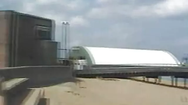 官能的な柄の少女プリヴァroskams