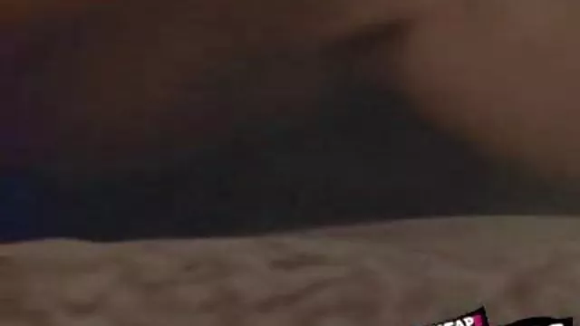 ロシア語ポルノ女優Gina Gerson剥離用カメラ