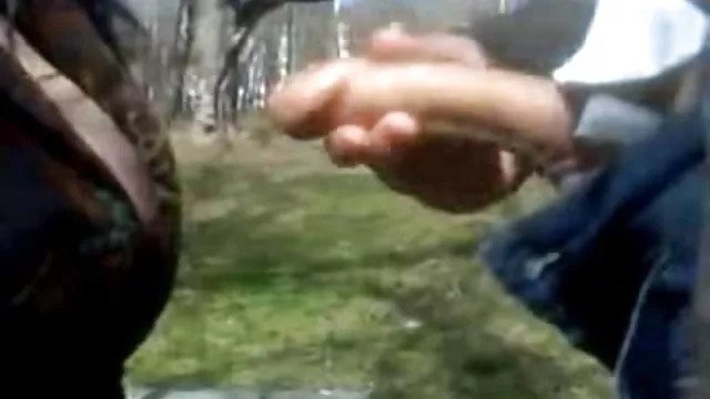 18歳の女性とドレッドヘアャンプ黒ディック