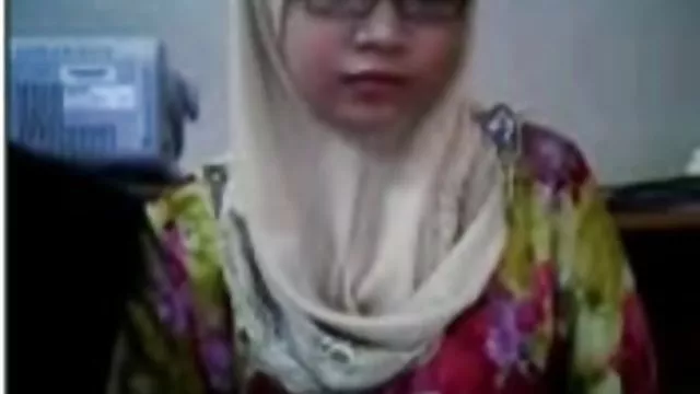 飲酒やsluttyひ吸っDicksプライベートなパーティー