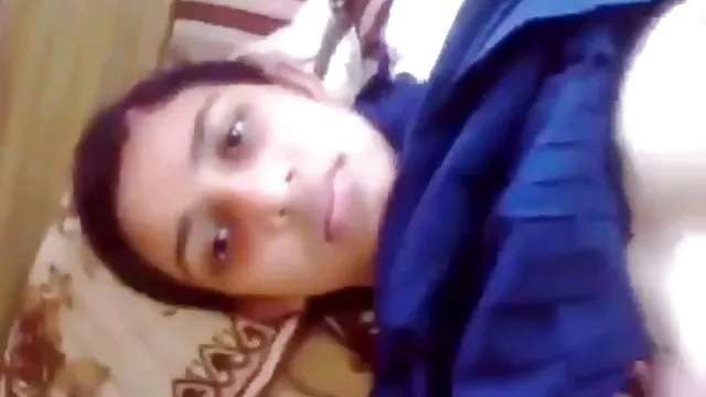 Bitch吸PAL個人ペニス