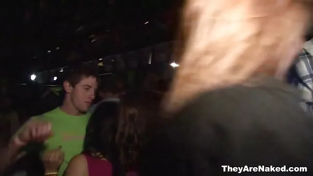 二つの温泉は男性よねセミゼット