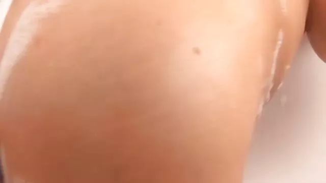 ロシアの学生がこの商品は成熟slutの寮