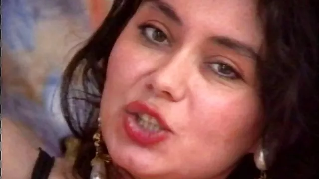 汚れたドイツの女の子を吸彼の家具店