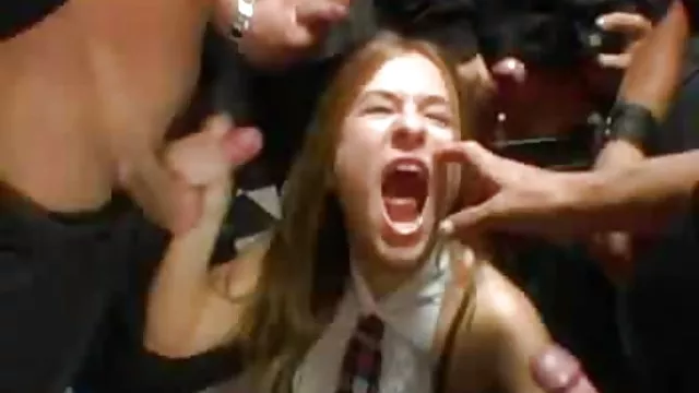 ロシアのサラダニワトリかに酔って踊りました、Striptease