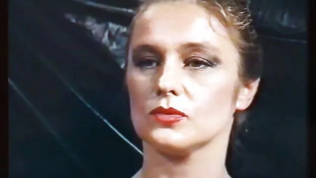 のぞきのドレスtitted姉妹