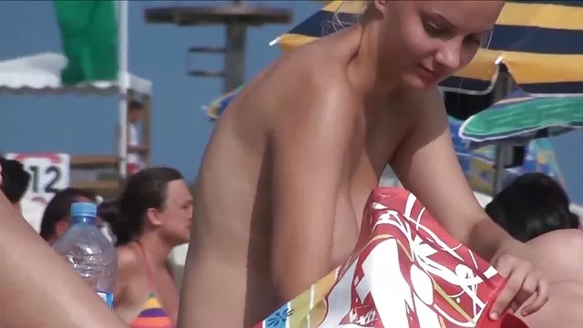 カップルにも積極的にFucks仕事の後