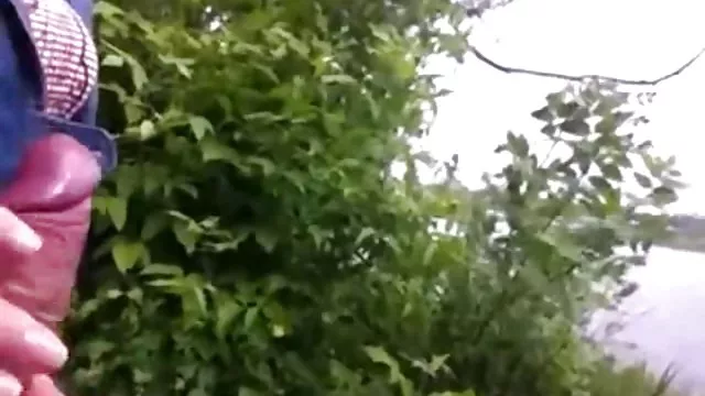 甘口頭性から若いドイツのカップル