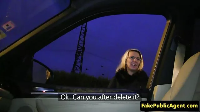 美しい若者のソロ少女ナイロン製の高品質