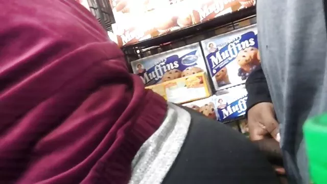 恐竜金髪の乗り物を専門的にペニス