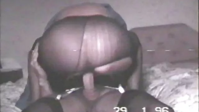 脂肪兄弟Fucksスキニー姉妹