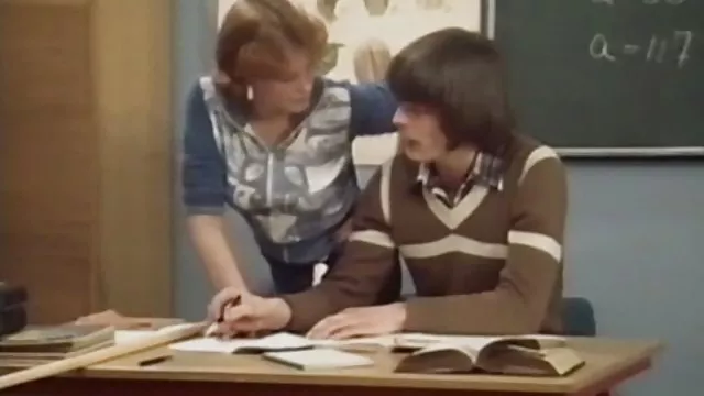 ロシアドールの朗しようと彼女の最初の肛門性