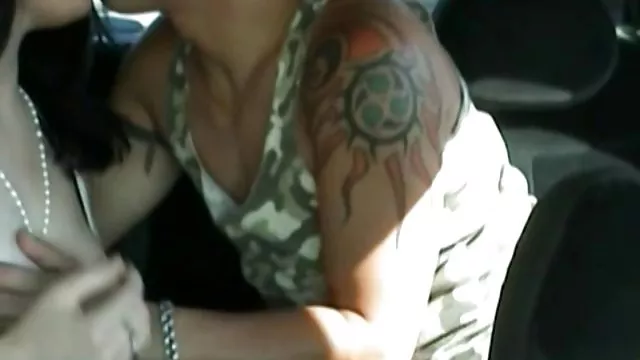 女性医師が舐めてる患者の滑り