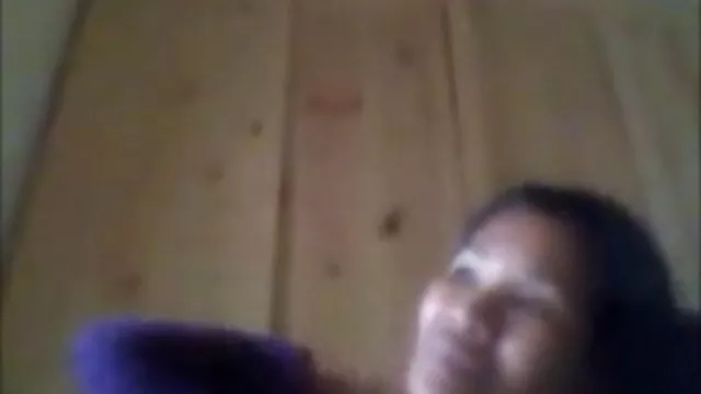 その男のhymen、弄くの若い金髪