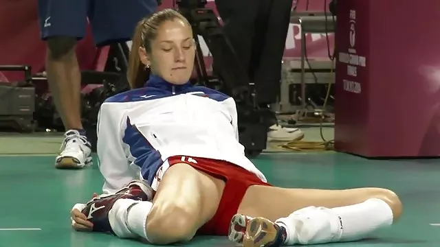 図女性用のシャワーを通じて、ミニチュアカメラの壁