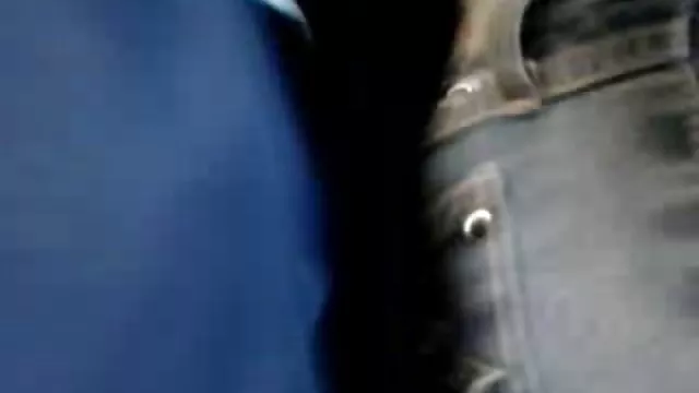 スカロライナを巧みにmilf彼女の滑り