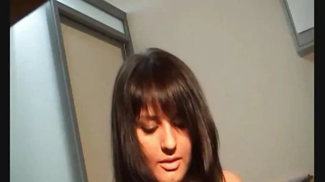 ジェニファー*エスポジートな服、エピソードのロンドン同時爆破テロ事件が起